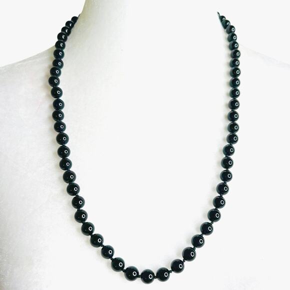 Vintage Jet Glass Beaded Necklace - Picture 2 of 3